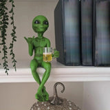 -Alien Statue Drinking Beer Alien Sculpture Resin Craft Novelty Funny Desktop Decoration Bookshelf Office Desktop Garden Decor
